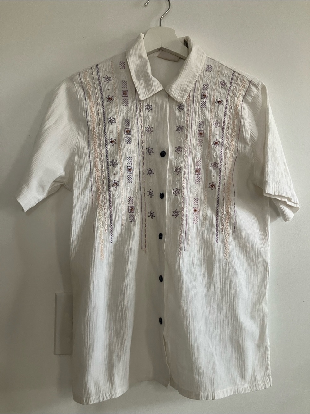 Vintage Koret City Blues Cottagecore White Embroidered Short-Sleeve Shirt